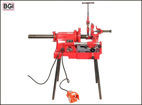 Conduit pipe cutting and threadingmachines adjustable