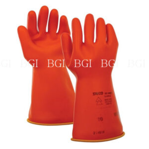 Hand rubber gloves tested for 5000 V